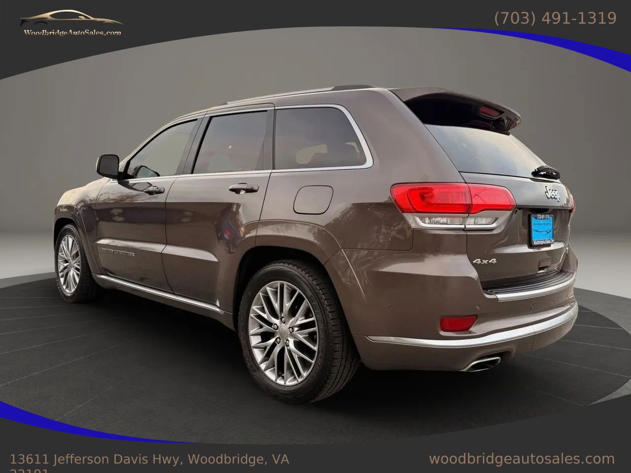 Used 2017 Jeep Grand Cherokee Summit w/ Platinum Series Group AWD/4WD image 6