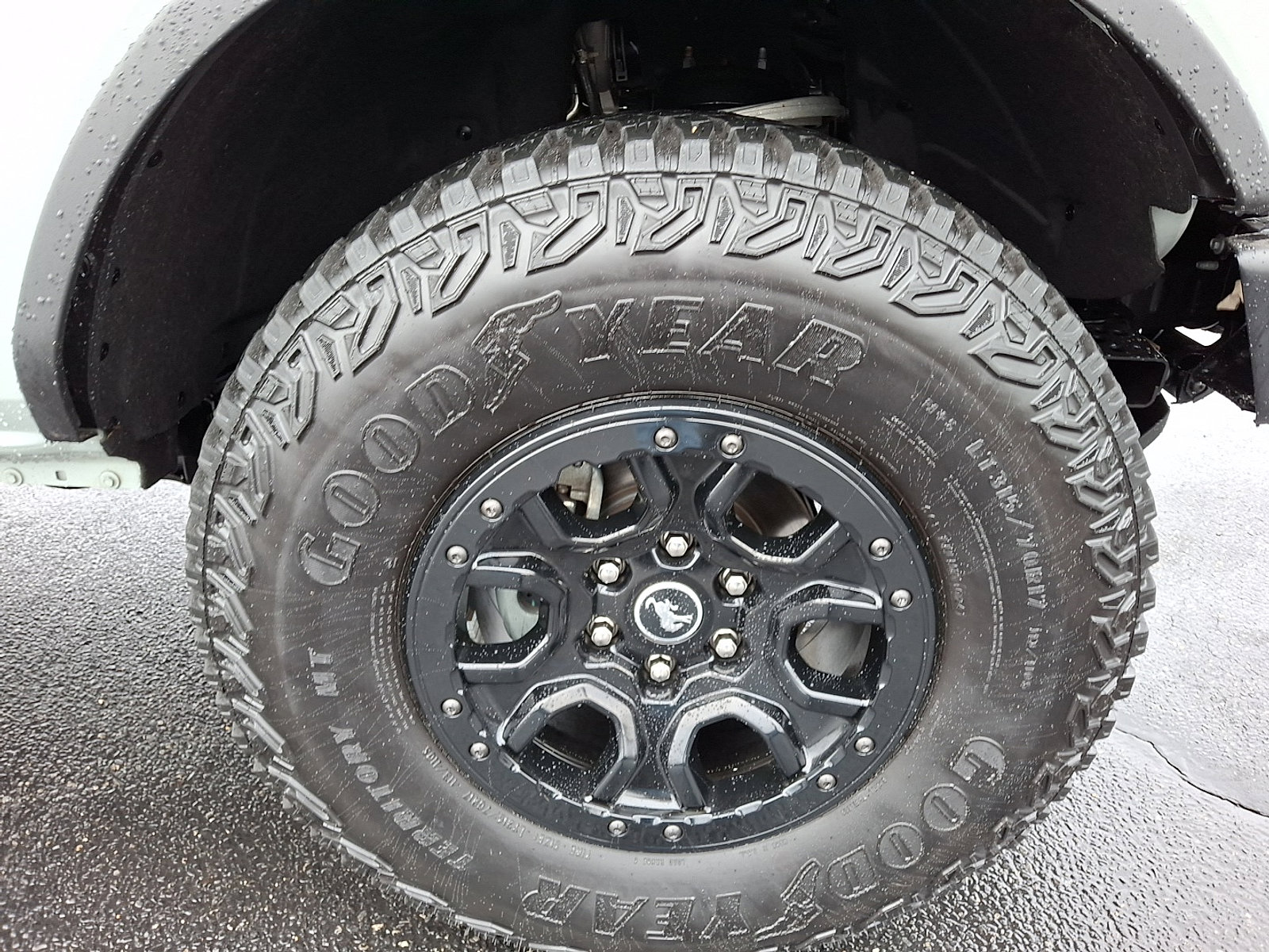 Used 2024 Ford Bronco Wildtrak image 8