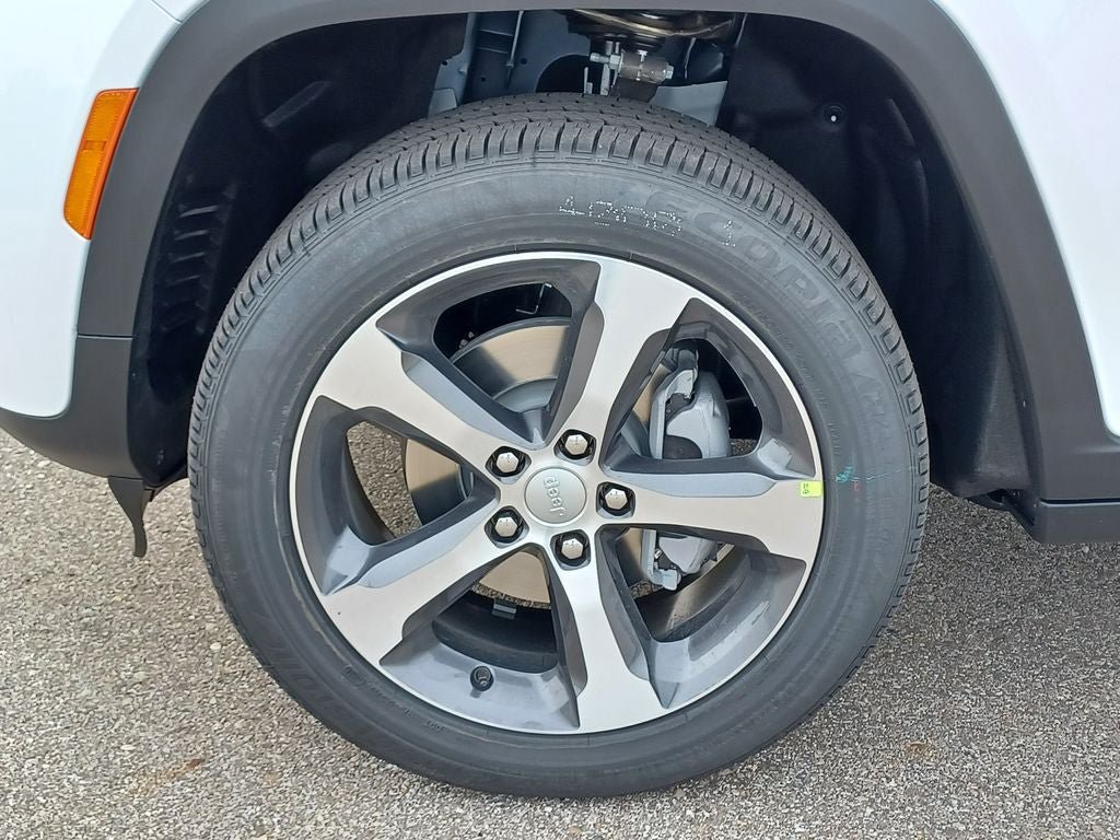 New 2026 Jeep Grand Cherokee Limited AWD/4WD image 33