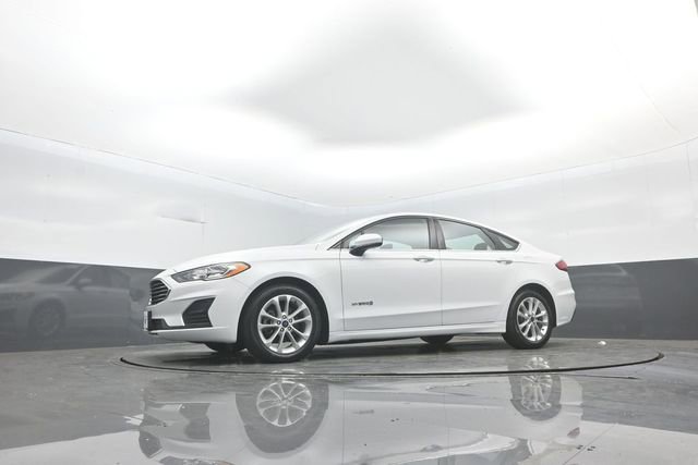 Certified 2019 Ford Fusion SE image 34