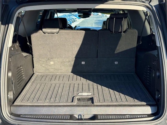 Used 2020 Chevrolet Suburban Premier image 7