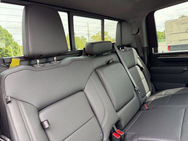 New 2026 Chevrolet Silverado 2500 LTZ w/ LTZ Convenience Package AWD/4WD image 21