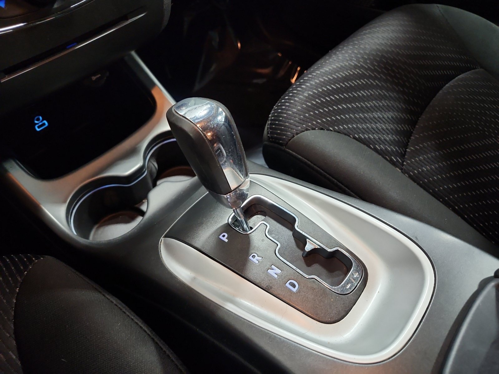 Used 2019 Dodge Journey SE FWD image 18