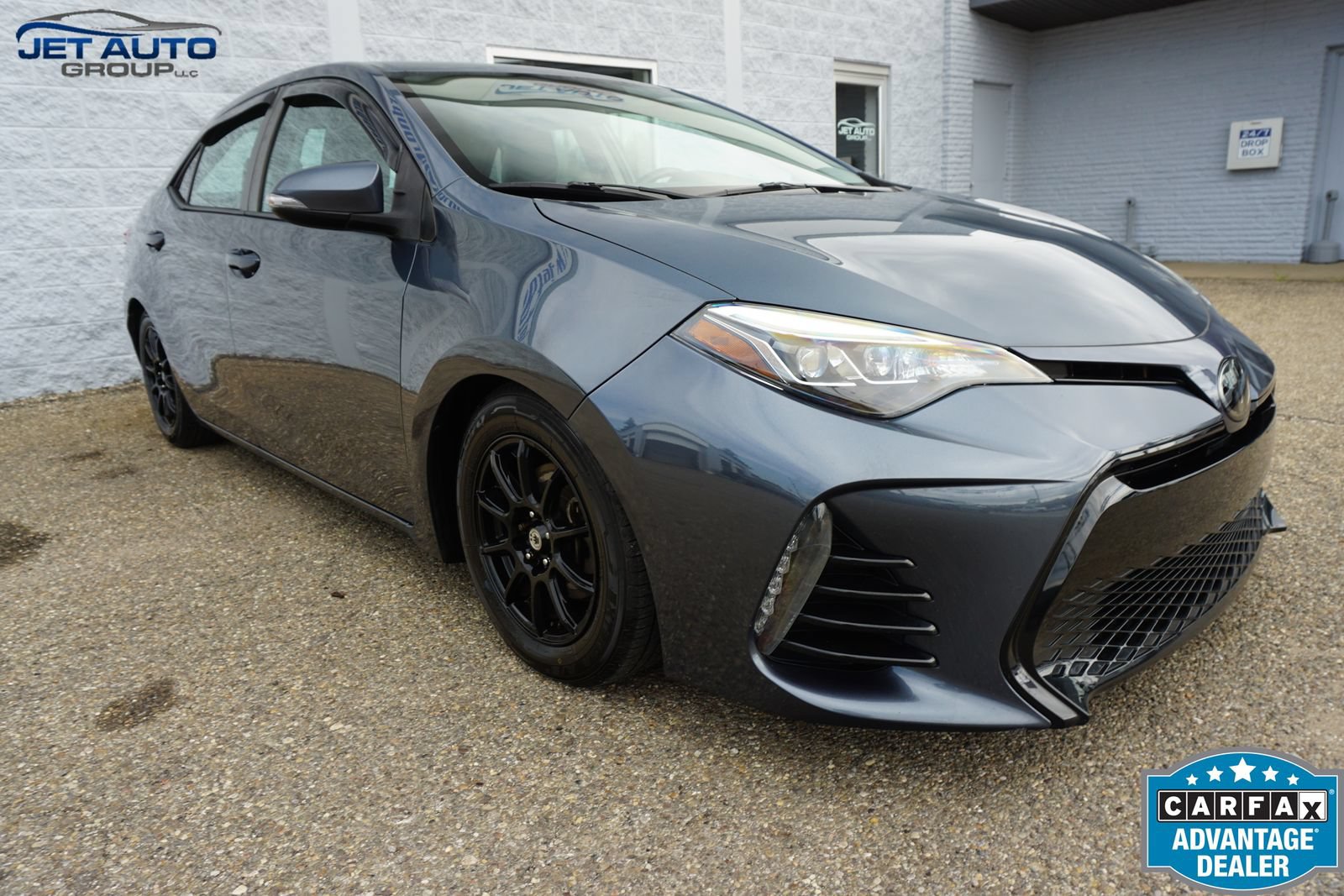 Used 2017 Toyota Corolla SE FWD video 1