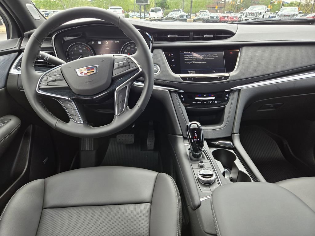 New 2026 Cadillac XT5 Premium Luxury w/ Driver Assist Package AWD/4WD image 16
