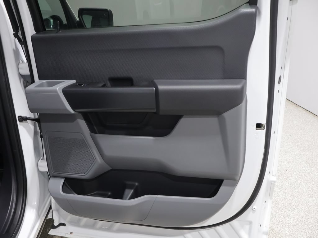 Used 2023 Ford F150 Lightning Pro AWD/4WD image 21
