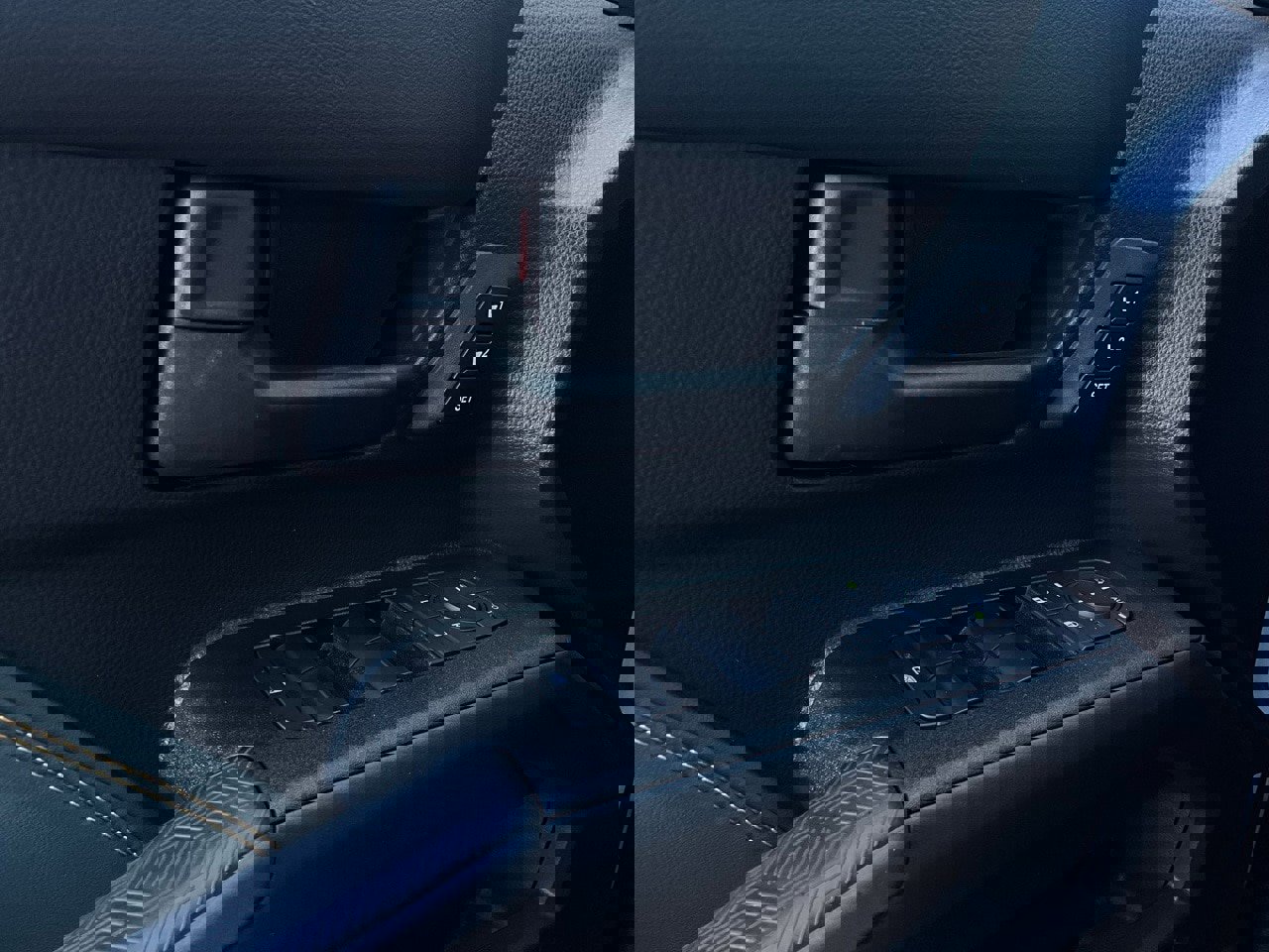 Used 2025 Toyota 4Runner Trailhunter image 27