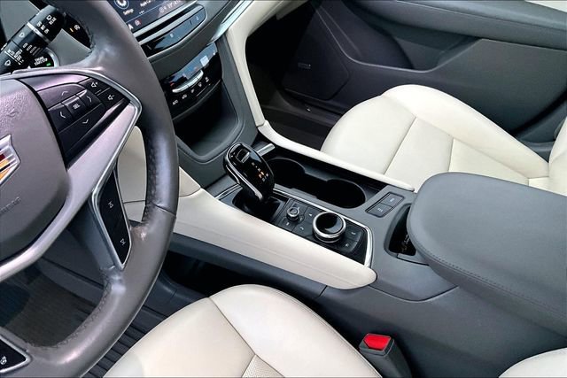 Used 2021 Cadillac XT5 Premium Luxury image 13
