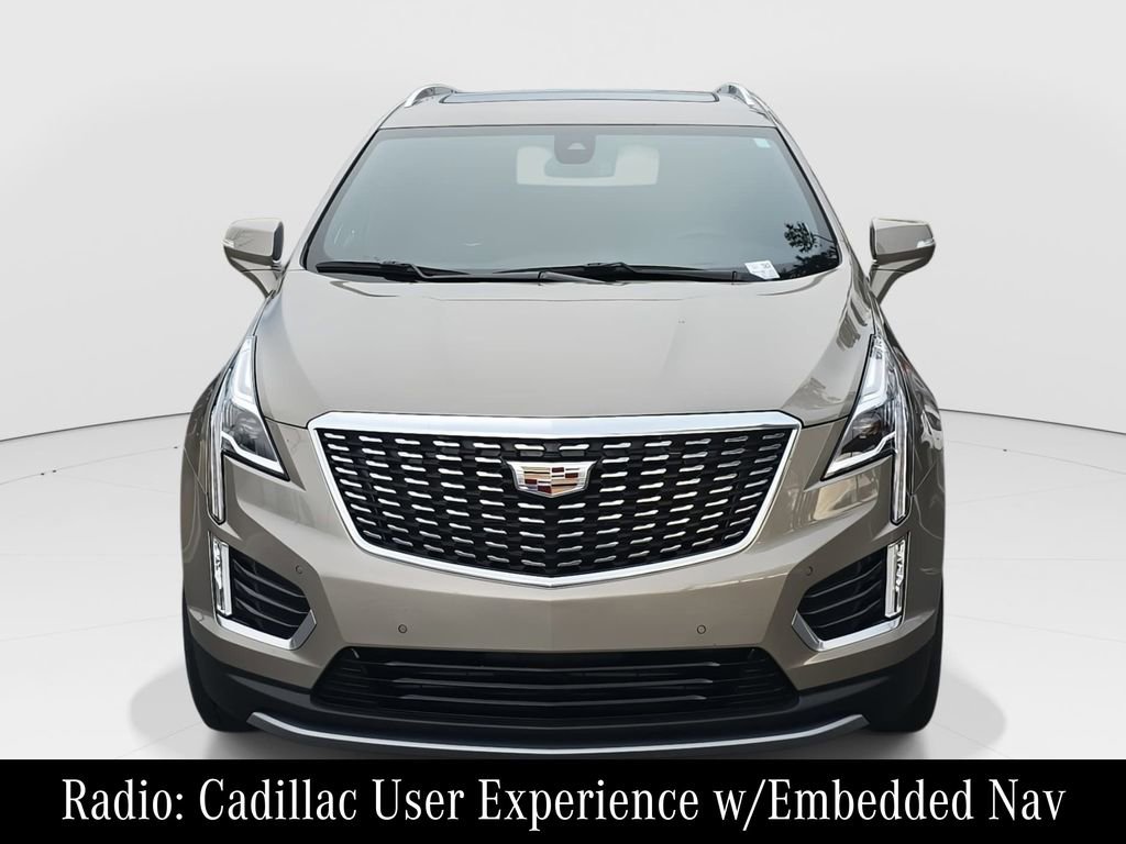 Used 2022 Cadillac XT5 Premium Luxury image 2