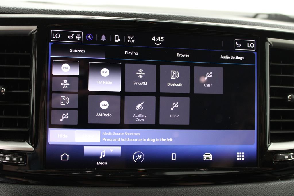 Used 2024 Chrysler Pacifica Touring-L image 47