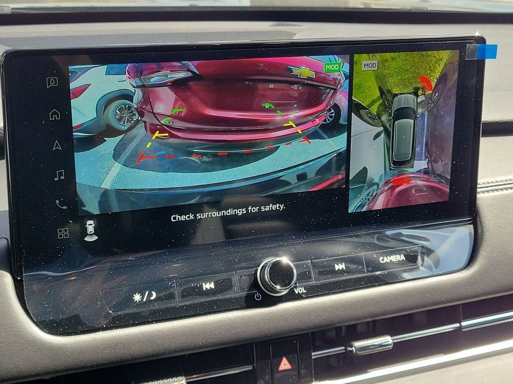 New 2025 Mitsubishi Outlander SE image 15