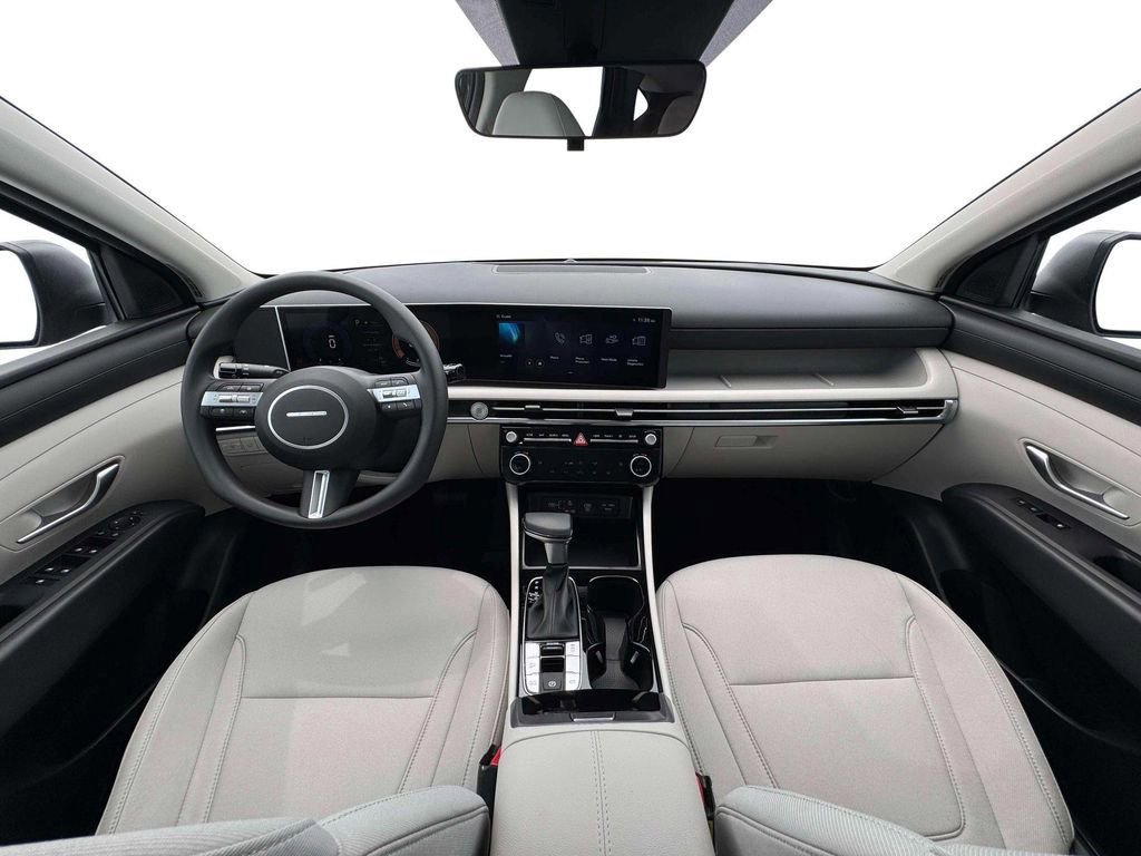 New 2026 Hyundai Tucson SEL FWD image 17