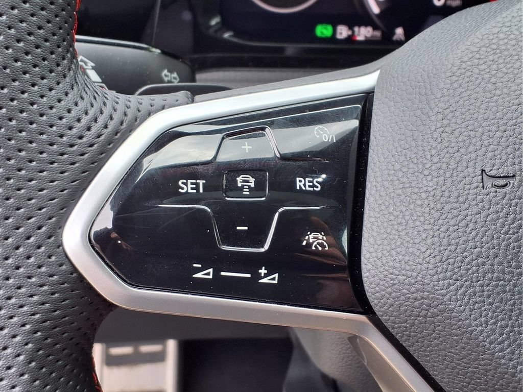 Used 2022 Volkswagen GTI Autobahn FWD image 20