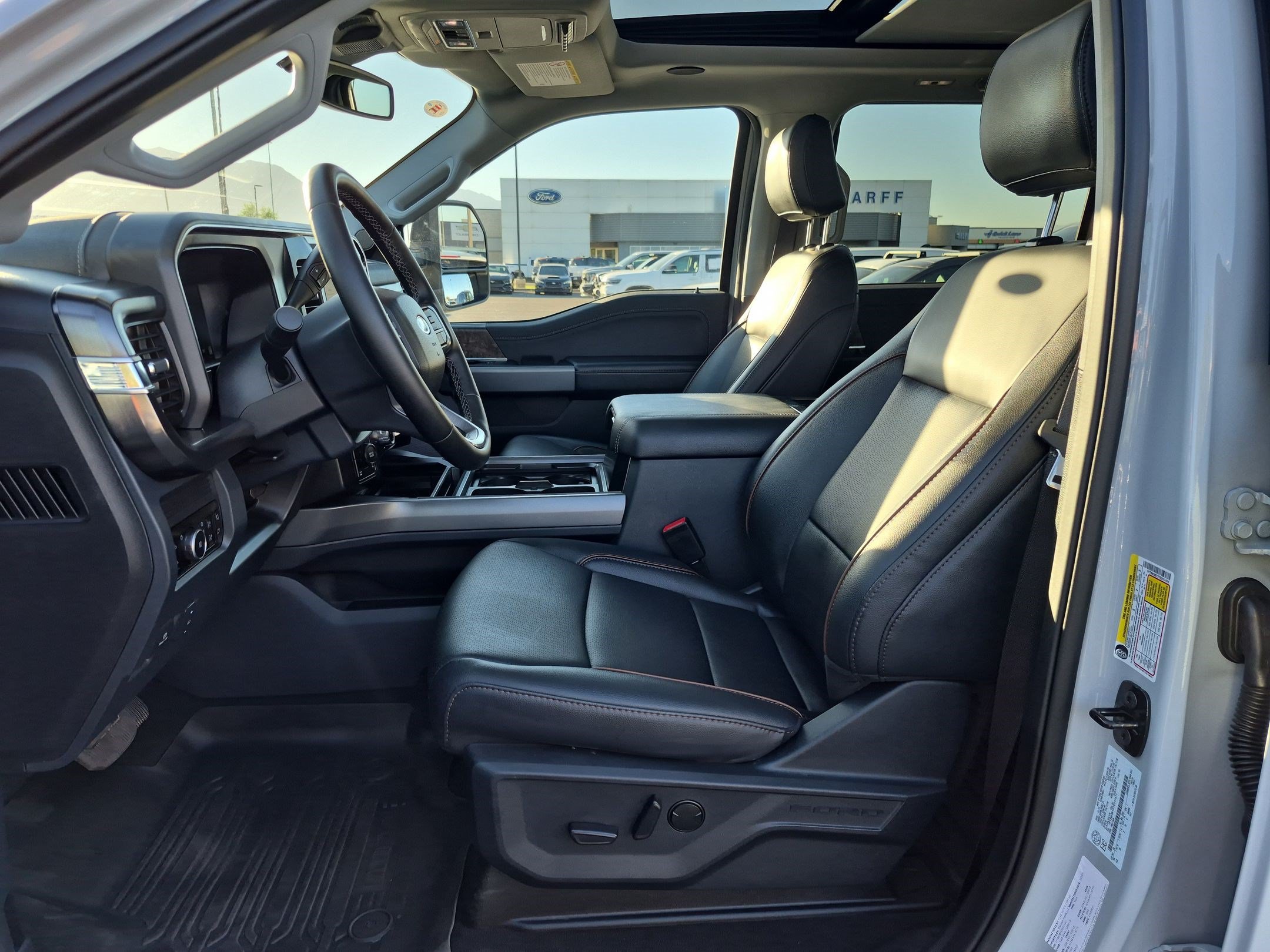 Used 2026 Ford F350 Lariat w/ Black Appearance Package AWD/4WD image 18