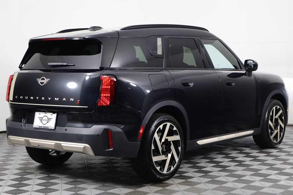 New 2027 MINI Cooper Countryman S w/ Comfort Package Max AWD/4WD image 2