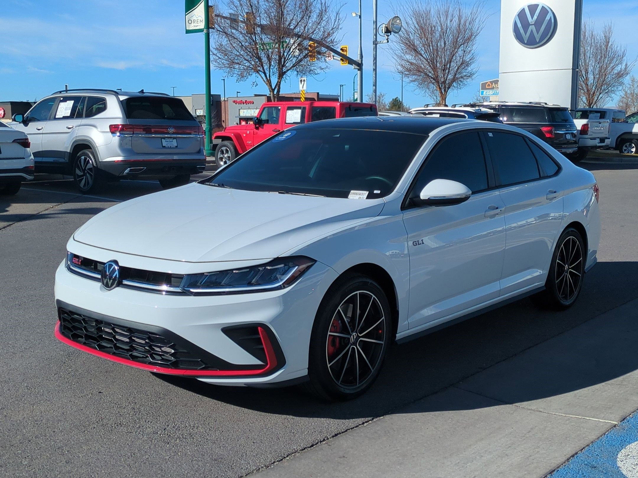 Used 2025 Volkswagen Jetta GLI Autobahn image 11