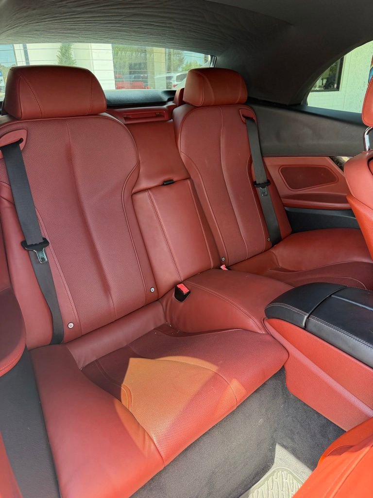 Used 2012 BMW 650i Convertible image 18