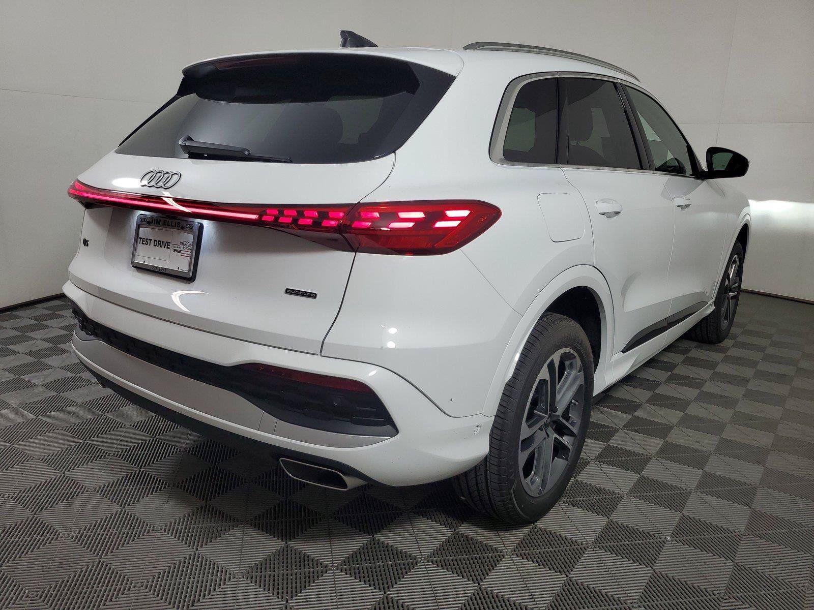 New 2026 Audi Q5 Prestige AWD/4WD image 6