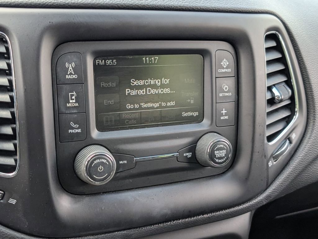 Used 2018 Jeep Compass Sport image 21