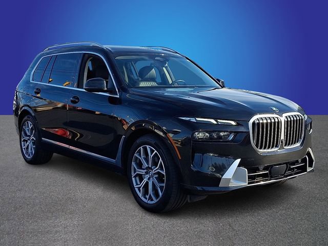 Used 2023 BMW X7 xDrive40i image 3