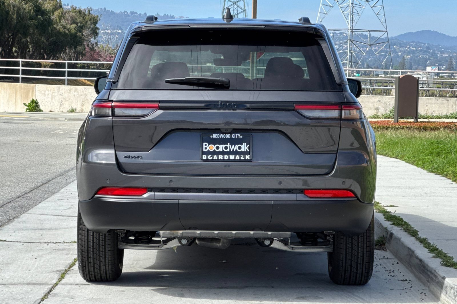 New 2026 Jeep Grand Cherokee Altitude AWD/4WD image 5