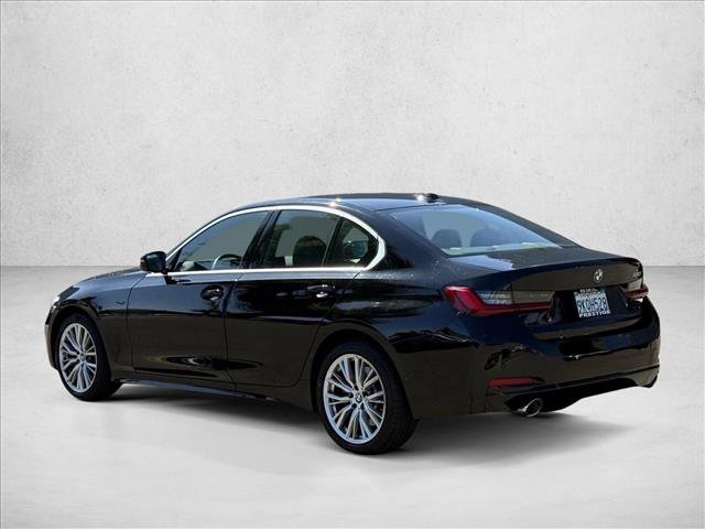 Used 2024 BMW 330i Sedan w/ Convenience Package RWD image 7
