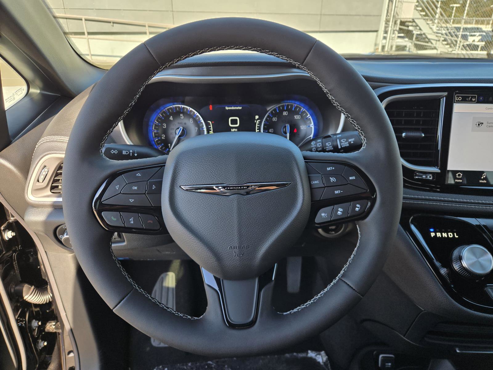 New 2026 Chrysler Pacifica Select w/ S Appearance Package image 17