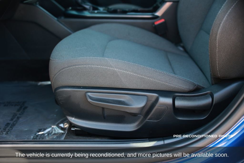 Used 2025 Kia K4 LXS image 19