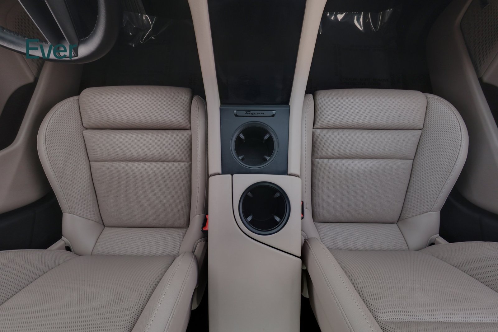 Used 2023 Porsche Taycan RWD image 27