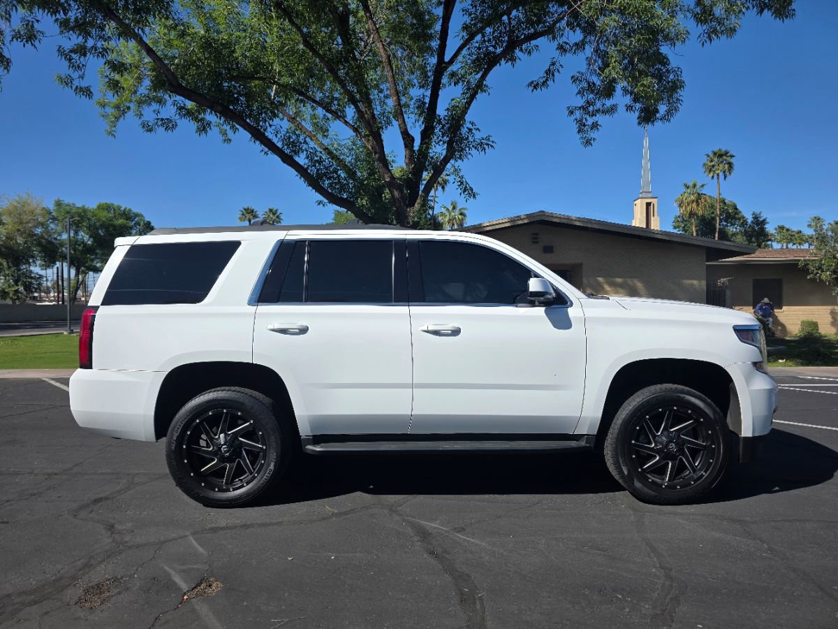 Used 2019 Chevrolet Tahoe LS AWD/4WD image 3
