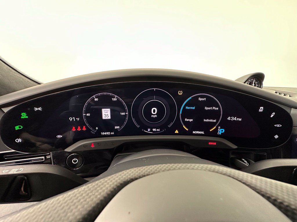 Certified 2022 Porsche Taycan Turbo S AWD/4WD image 24