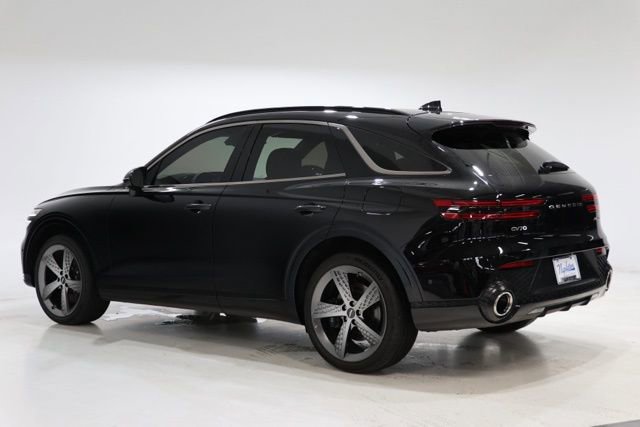 Used 2024 Genesis GV70 3.5T Sport w/ Sport Prestige Package image 6