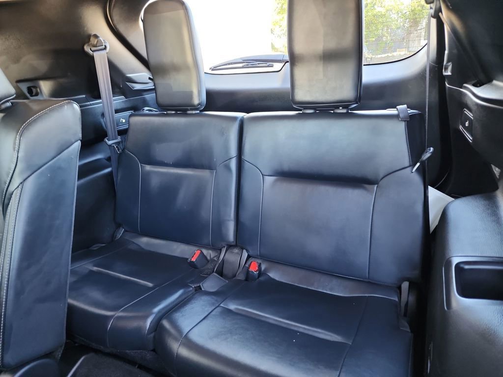 Used 2024 Mitsubishi Outlander SE Black Edition image 39