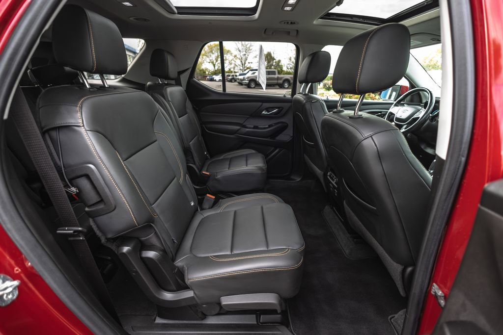 Used 2020 Chevrolet Traverse RS AWD/4WD image 35