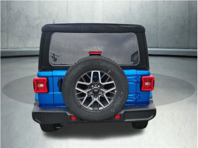 Used 2024 Jeep Wrangler Unlimited Sahara AWD/4WD image 7