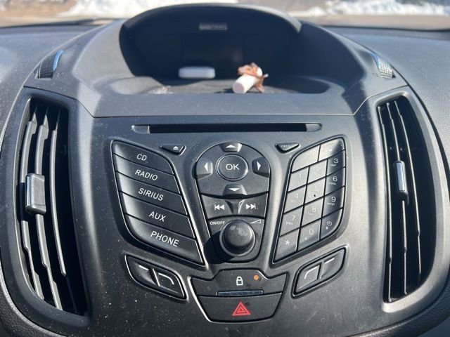 Used 2013 Ford Escape SE w/ Class II Trailer Tow Pkg image 16