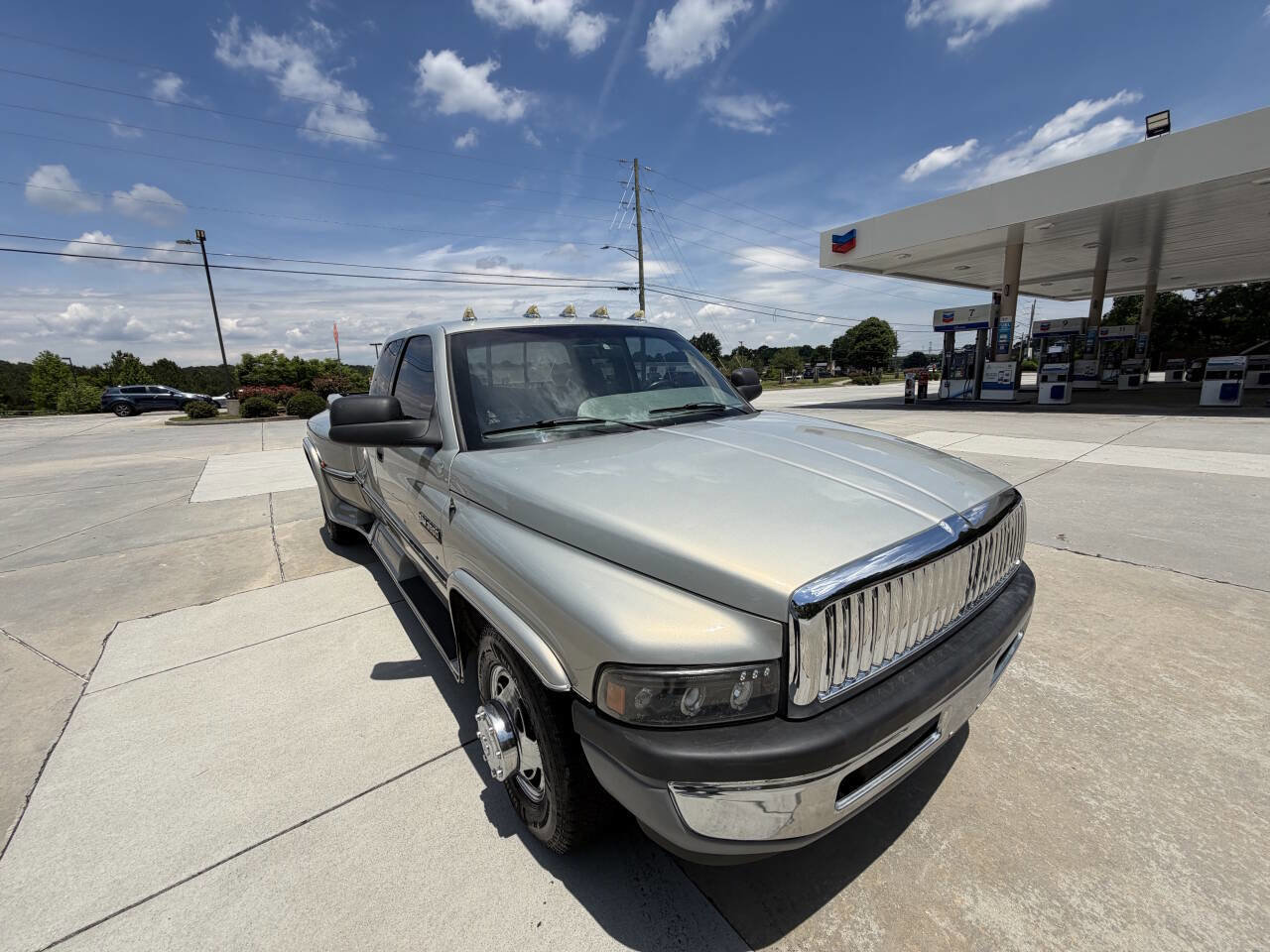 Used 1997 Dodge Ram 3500 Truck 2WD Club Cab image 22