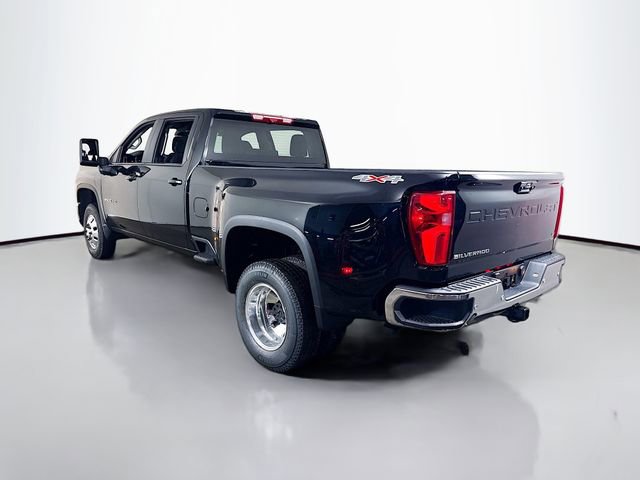 New 2026 Chevrolet Silverado 3500 LT w/ Safety Package AWD/4WD image 8