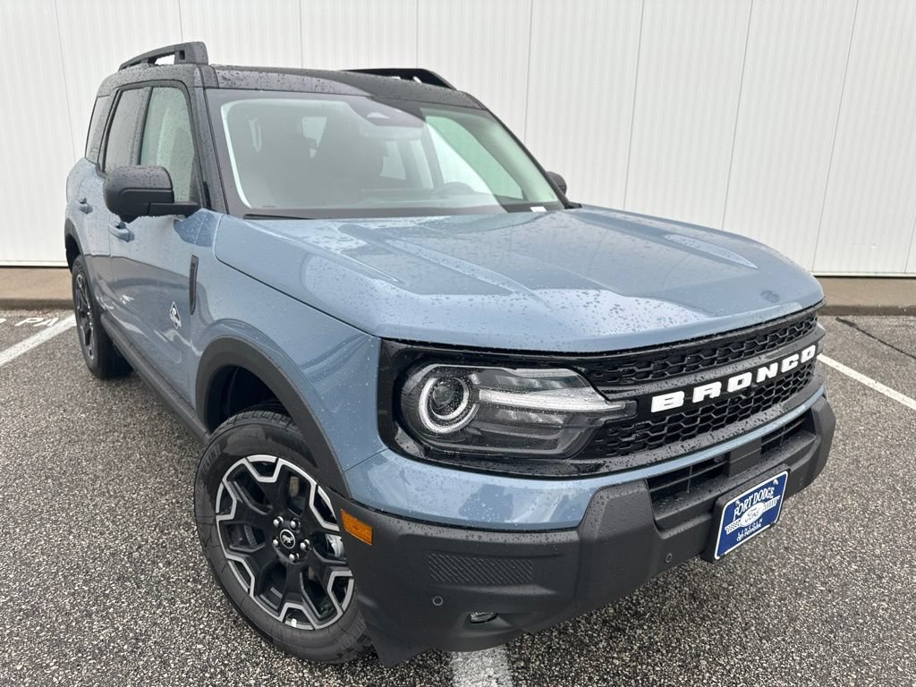New 2026 Ford Bronco Sport Outer Banks w/ Outer Banks Tech Package+ AWD/4WD image 10