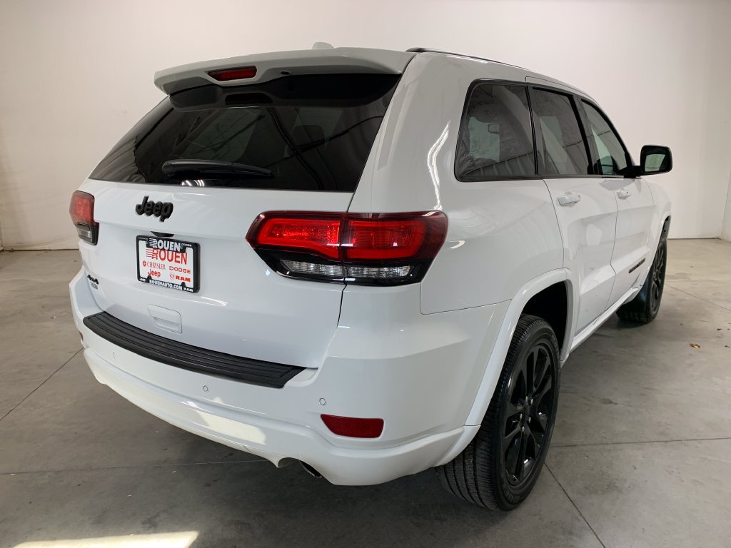 Used 2019 Jeep Grand Cherokee Altitude AWD/4WD image 25