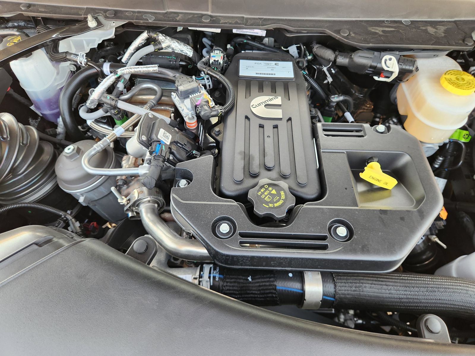 New 2026 RAM 3500 Tradesman AWD/4WD image 24