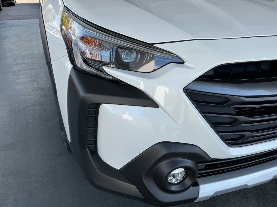 Certified 2025 Subaru Outback Limited XT AWD/4WD image 28