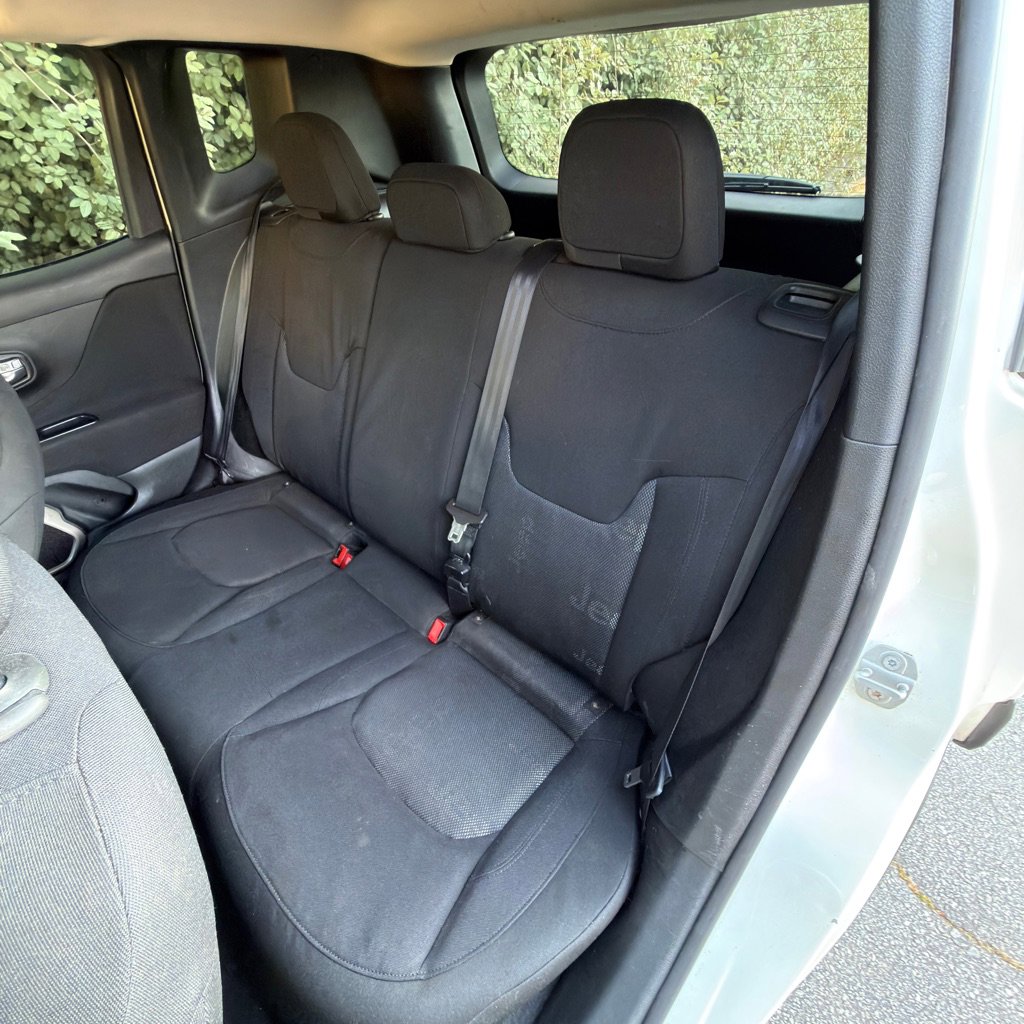 Used 2017 Jeep Renegade Sport w/ Power & Air Group FWD image 11