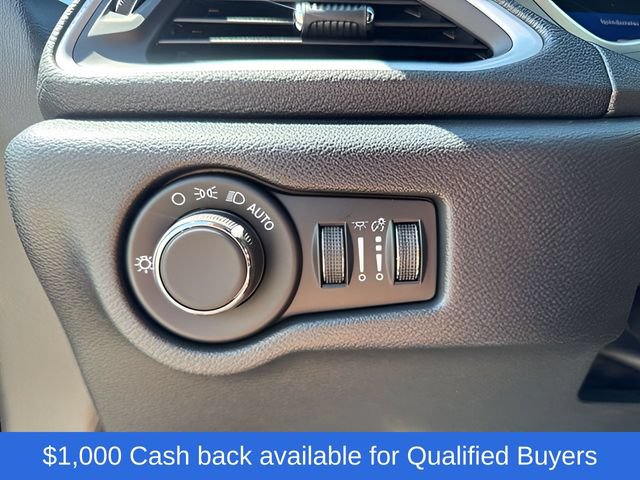 New 2027 Chrysler Pacifica Limited FWD image 32