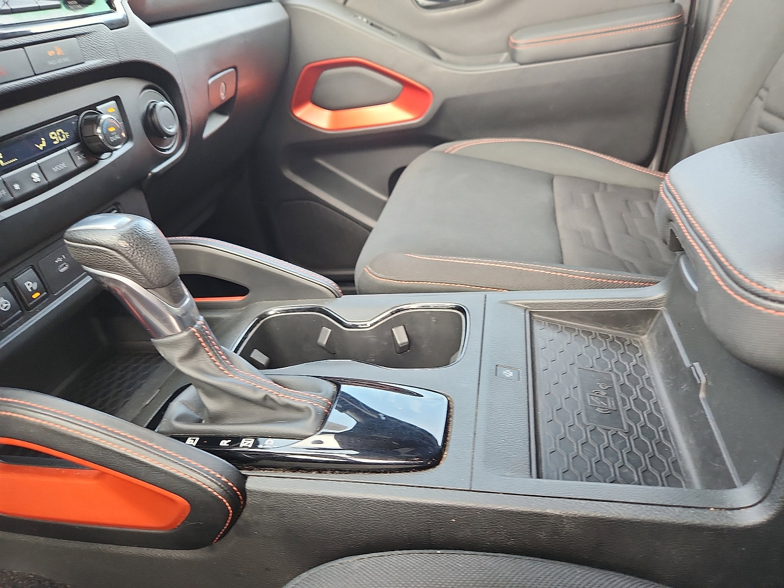 Used 2023 Nissan Frontier PRO-4X w/ Pro Convenience Package image 20