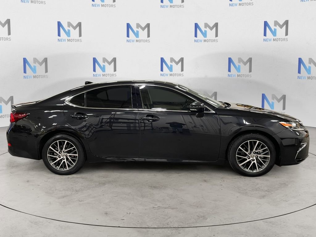 Used 2017 Lexus ES 350 image 6