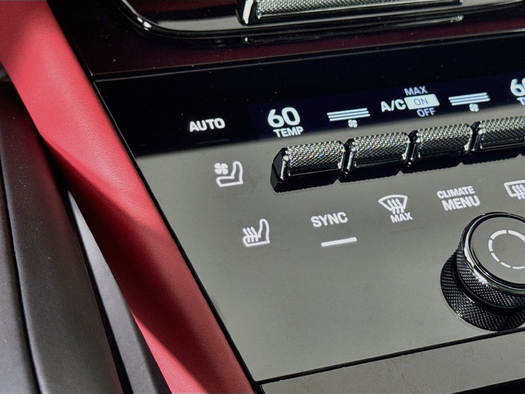 New 2026 Porsche Cayenne E-Hybrid AWD/4WD image 21