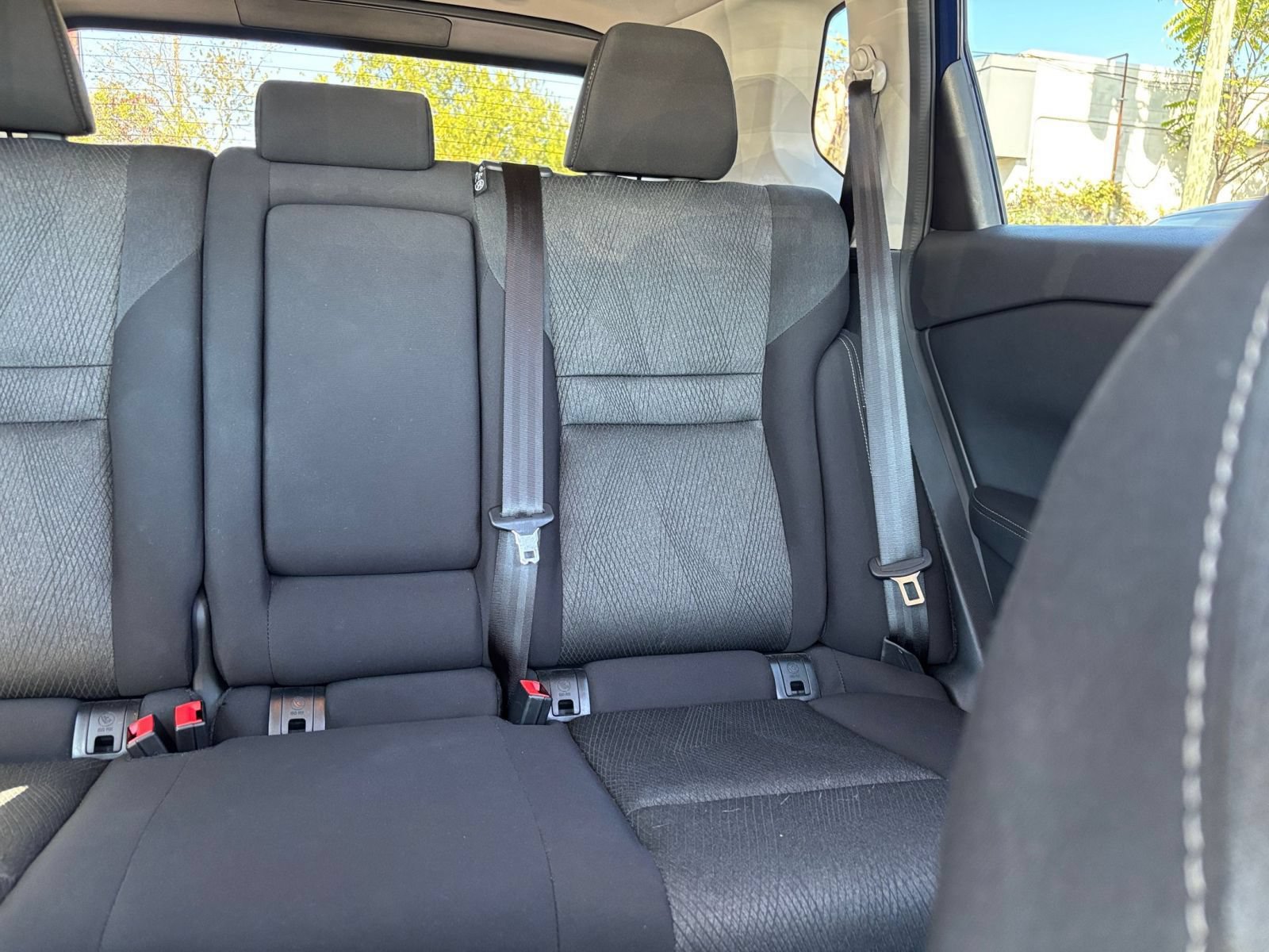 Used 2025 Nissan Rogue SV AWD/4WD image 38