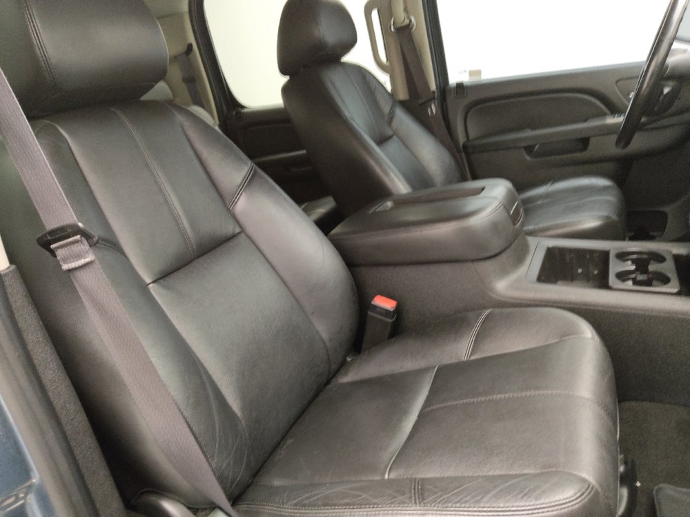 Used 2013 Chevrolet Silverado 1500 LTZ w/ LTZ Plus Package AWD/4WD image 21