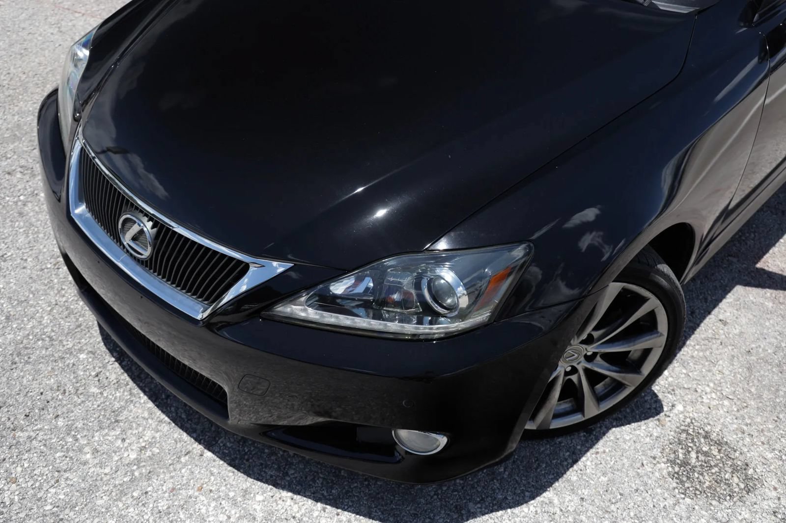 Used 2014 Lexus IS 250C w/ Luxury Package RWD image 24